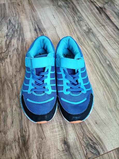 Halovky, deichmann,33