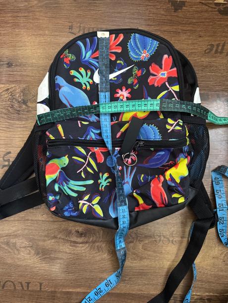 Farebný ruksak nike, nike