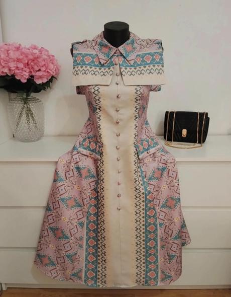 Luxusné dizajnové áčkové šaty amelia couture, m