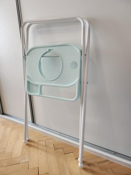 Stojan na vaničku/vedierko bebe jou, 