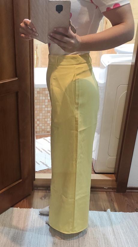 Siroke žlté nohavice, l