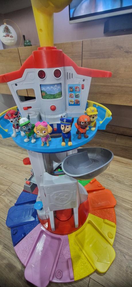 Veža lapková patrola + autá a postavičky, 