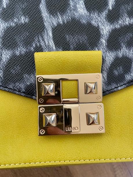 Kabelka liu jo, liu jo