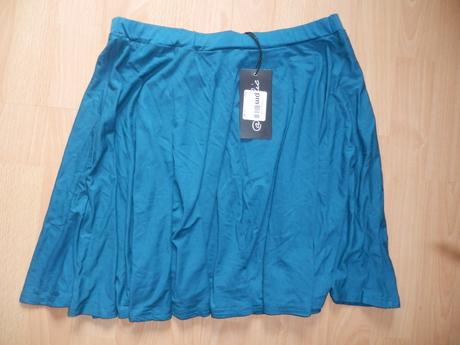 Nenosena sukna s visackou, m