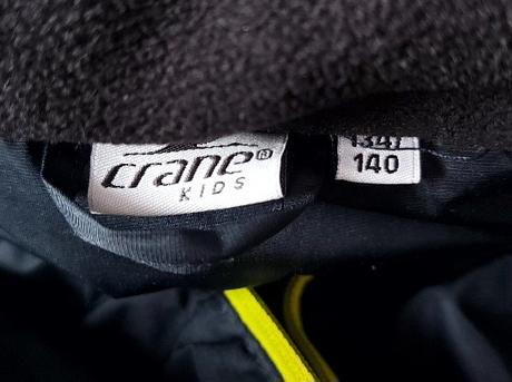 Čierno žltá zimná vetrovka, 134