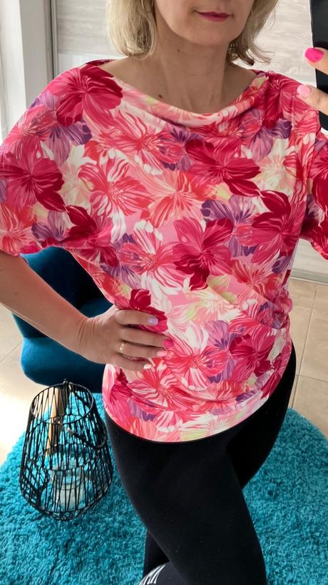 Dámska kvetovaná blúzka, l / m / s