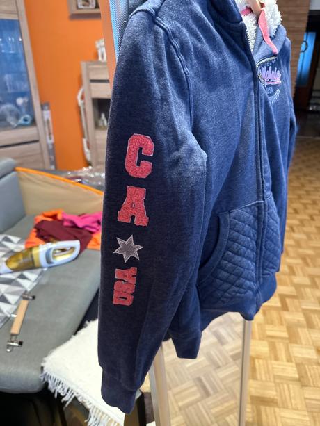 Oteplena mikina, 146