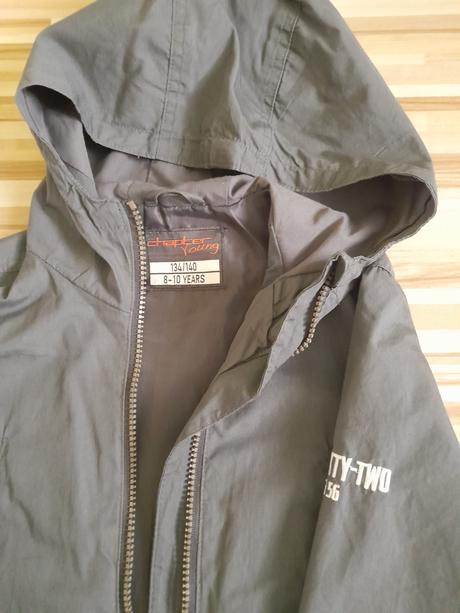 Chlapčenská parka, 134