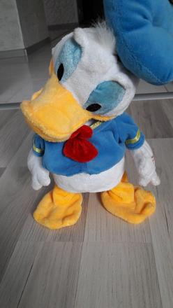 Káčer donald plyšová postavička,