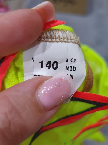 Dres na krasokorčuľovanie, 140