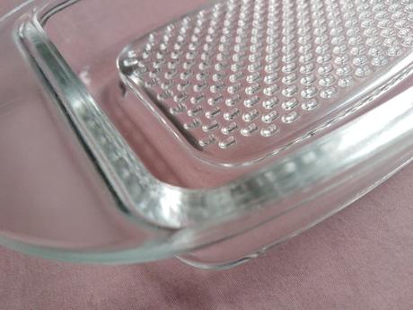 Sklenené strúhadlo na ovocie, 