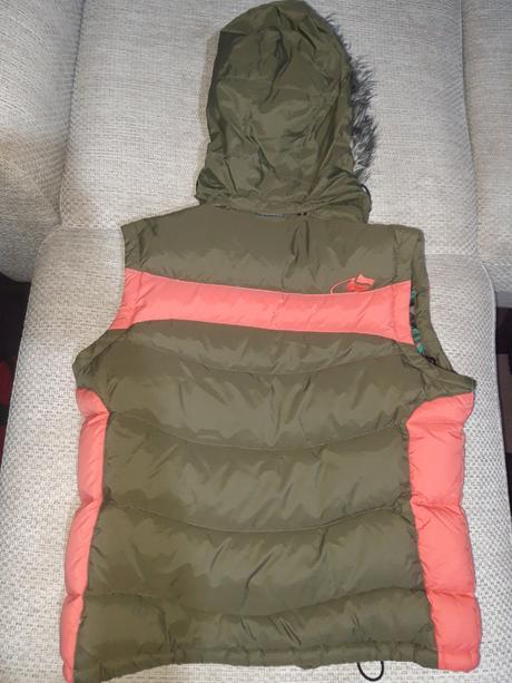 Hrubá pérová vesta, m