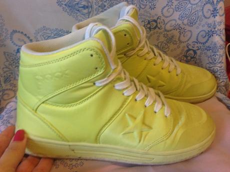 Neonkove tenisky, 38