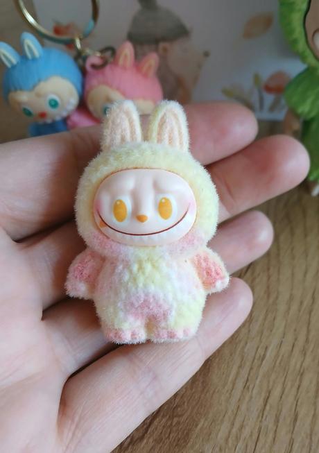 Mini zbierka zberateľských figúrok labubu, 