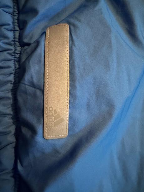 Adidas bunda, adidas,140