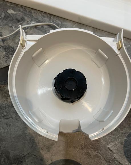 Odšťavovač bosch mes25a0 700w jujce2, bosch