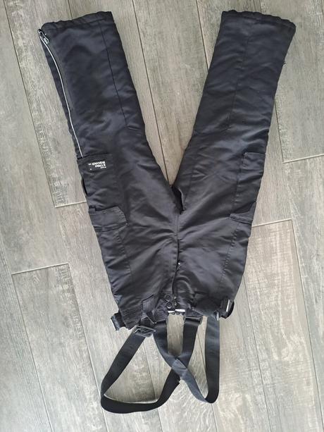 Zimne nohavice, reserved,122