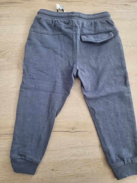 Tepláky, reserved,110