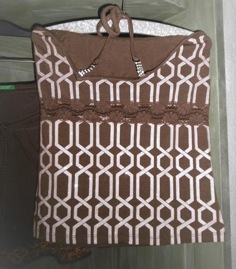 Sukňa zn.benetton + tričko, 146