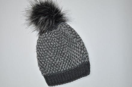 Čiapočka s brmbolcom, l - xxxl