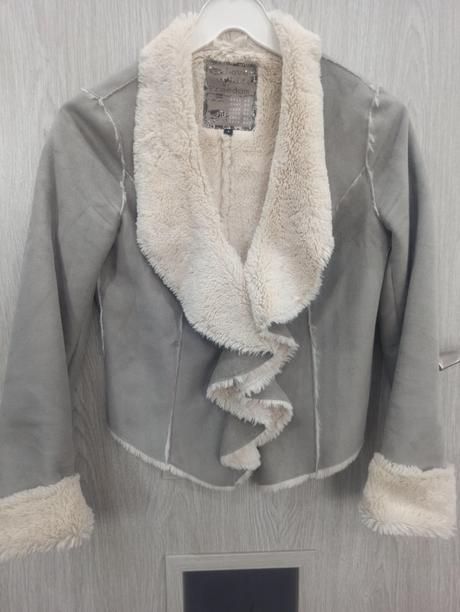 Dámsky krátky kožuštek, s