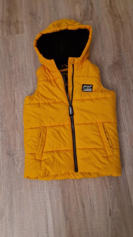 Teplá vesta 146/152, 146