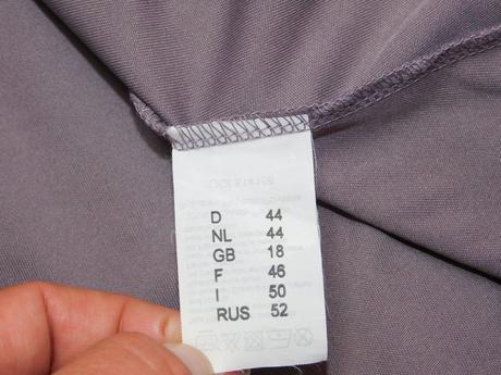 Luxusne pekne šaty, 44