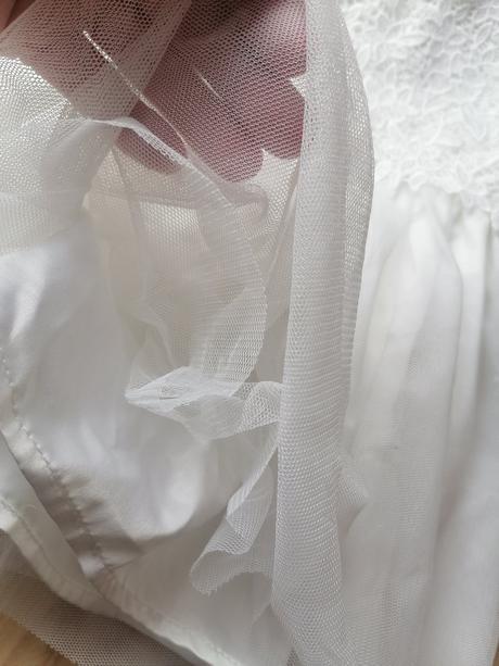 Biele saty a bluzka, primark,80