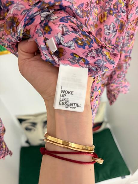 Hodvabna bluzka esentiel, 36