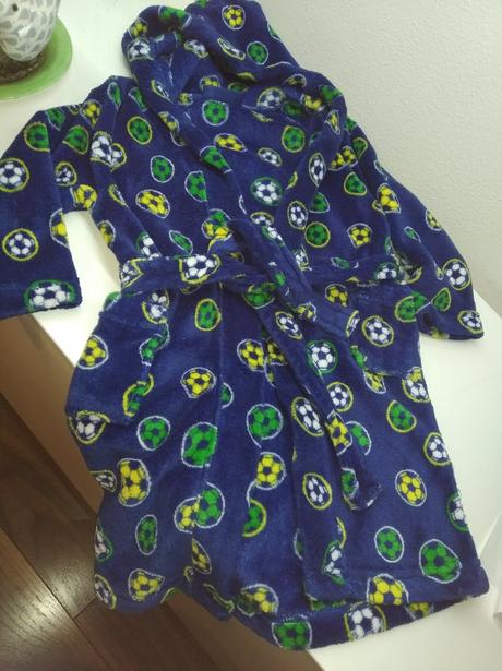 Župan s futbal loptami, okay,104