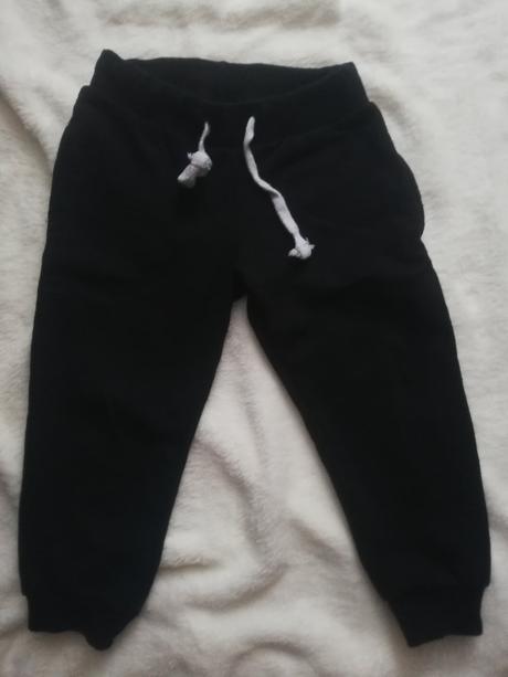 Cierne teplaky, kiki&koko,98