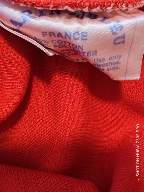 Marine blue jedinečné červené šaty s vyšívanými me, l