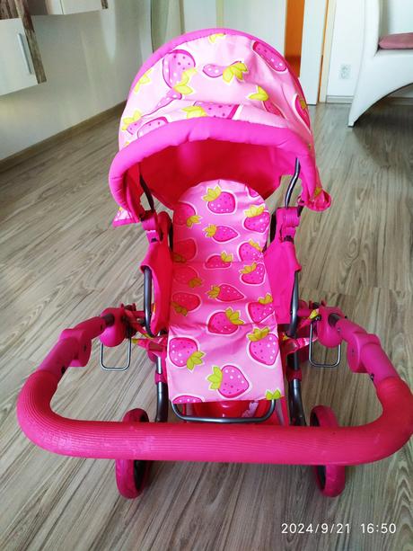 Kočík pre bábiky, 