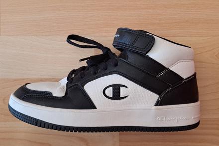 Tenisky, champion,37