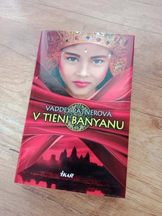 V tieni banyanu,