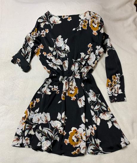 Tenké letné šaty s kvetmi, l / m