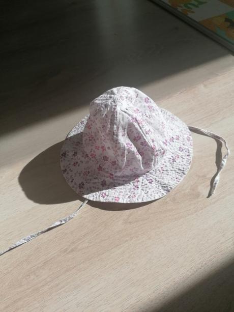 Letný klobucik, <50