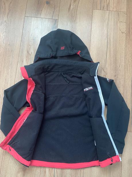 Softshelova bunda 122, 122