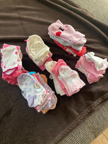 Mix čapičiek a ponožiek, 