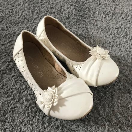 Biele balerinky v.28, 28