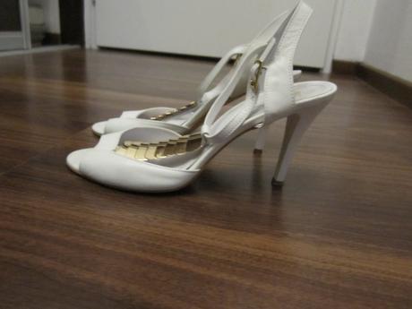 Kozene biele sandale, 40