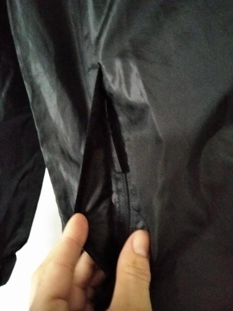 Nepremokavá bunda, 134