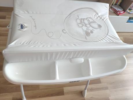 Prebalovací pult s vaničkou cam,