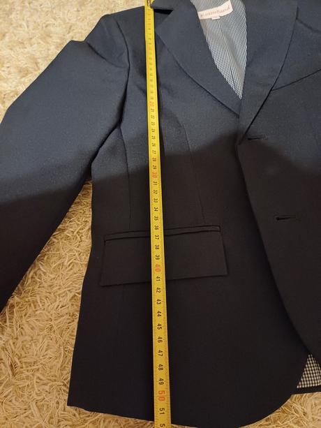 Chlapčenský oblek, 1x použitý, 128