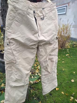 Lyžiarske snowboardové nohavice l 35 eur, l