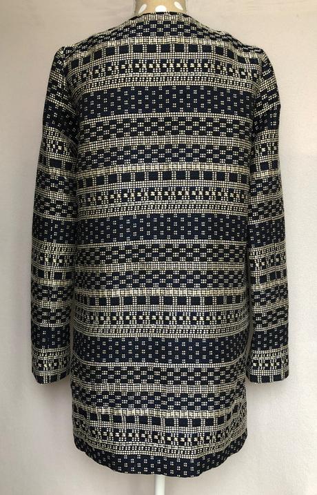 Elegantný prechodný kabát, 34