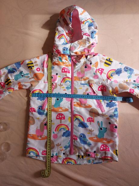 Krásna bundička na cca 5-6r., 122