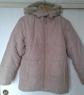 Bežová hrubá zateplena zimna bunda velkost 164, f&f,164
