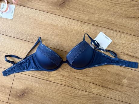 Podprsenka ck, calvin klein,75c