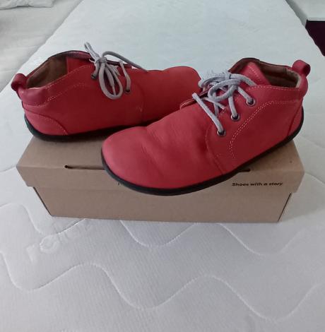 Belenka icon red, be lenka,38